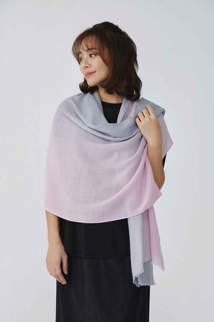 Brume Rosée Cashmere Ombre Stole