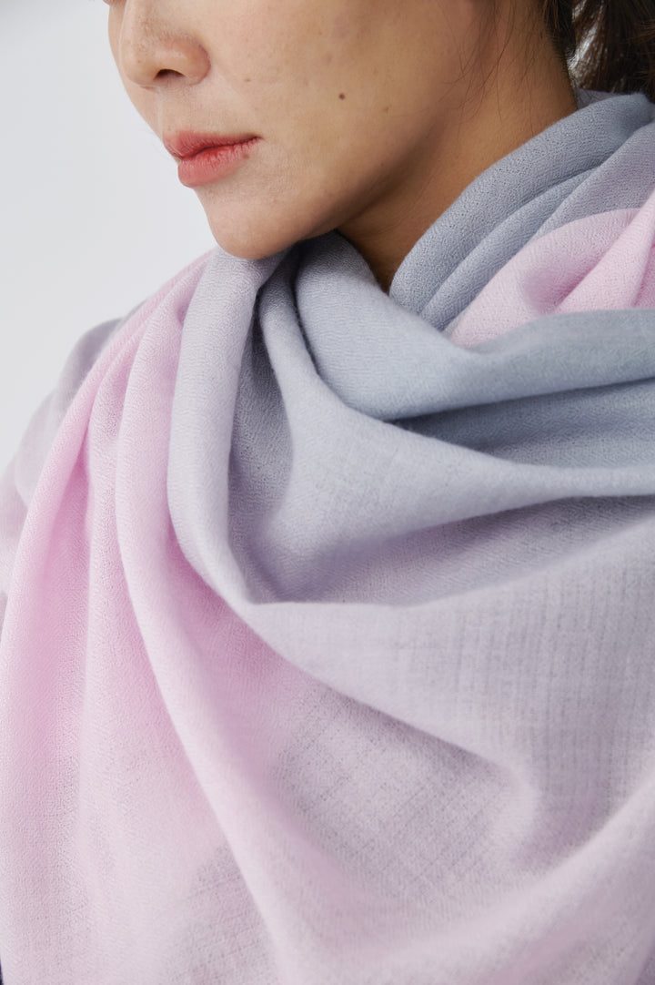 Brume Rosée Cashmere Ombre Stole