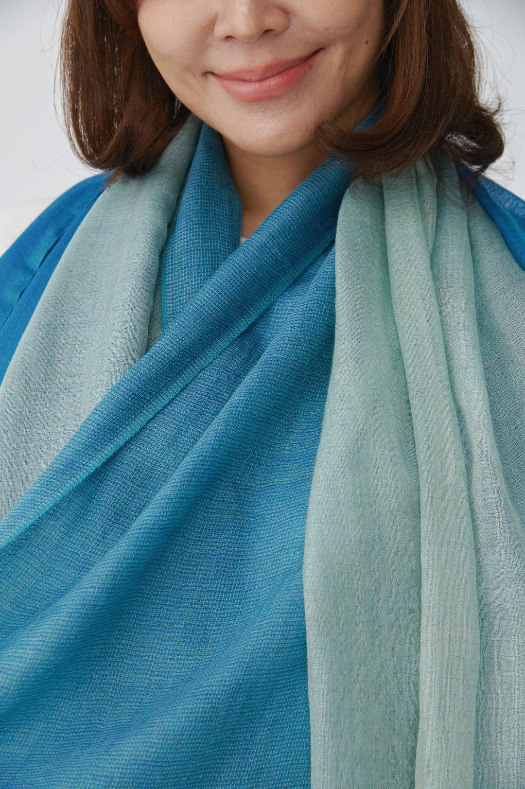 Bleu Élancé Pashmina Y-Shape Stole – Elegance in Motion