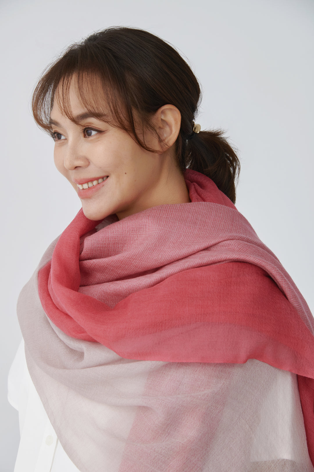 Cascade Rose Pashmina Y-Shape Stole – A Feminine Flow